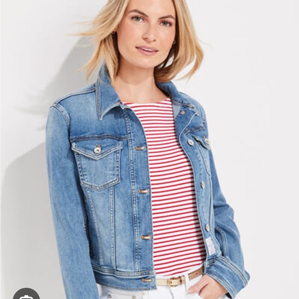 🐳 Vineyard Vines Jean Jacket size small